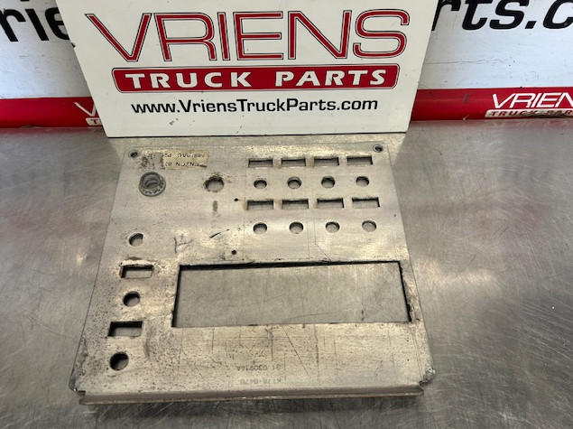 KENWORTH K176-8478 PANEL-DASH