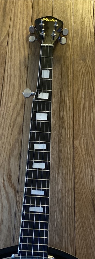 Aida 5- Strings Banjo / Sold As-Is/Read