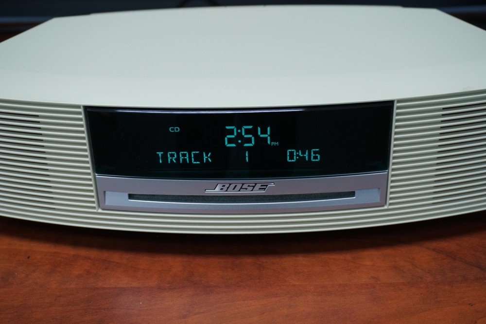 BOSE Wave Music System AM/FM/ Clock/ CD Player WARCC2 Beige Tested (5343)