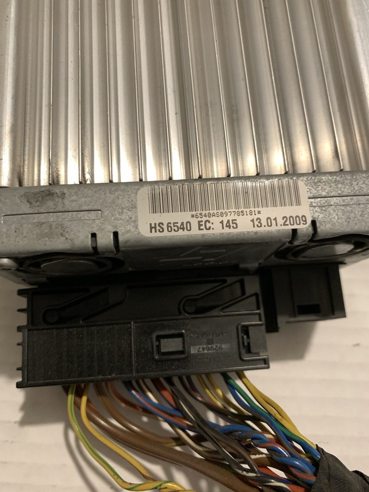BMW E90 E92 E60 E82 logic 7 amplifier