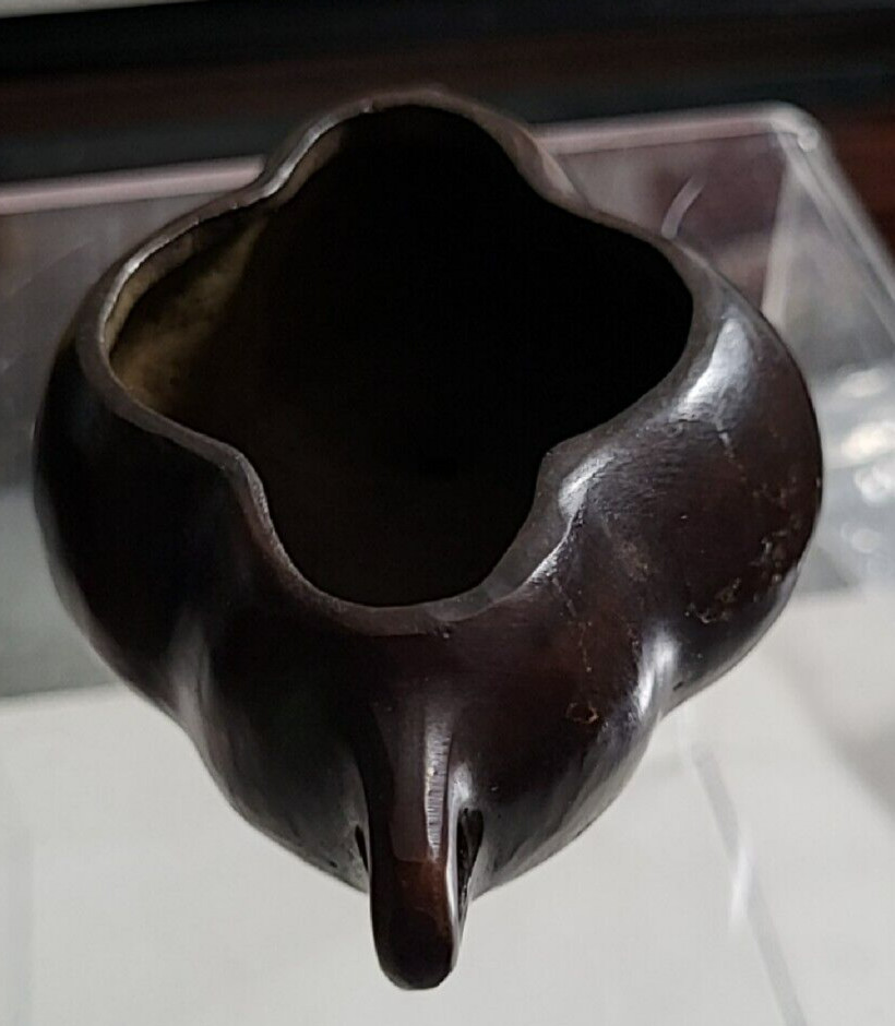 rhombus shape Xuande burner 菱花形宣德炉 j8
