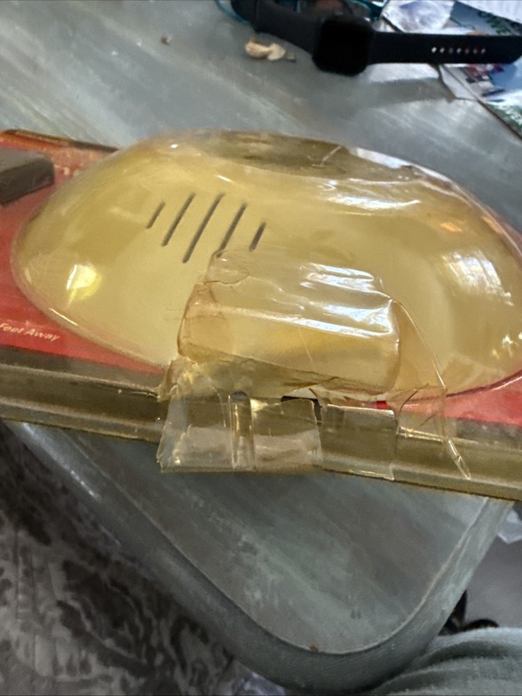 Dimango Motion Sensing Ceiling Alarm With 360 Sensor Remote Control HS4900D