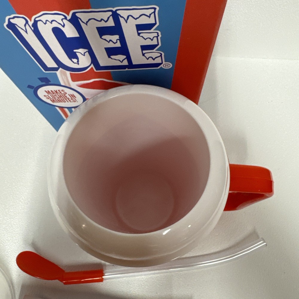 Icee Slushie Making Cup With Straw In Box