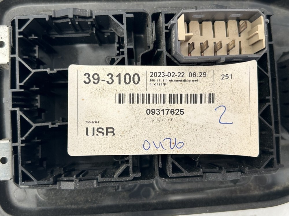 Scania R switch module, panel 2554704, 2258466, 2267542