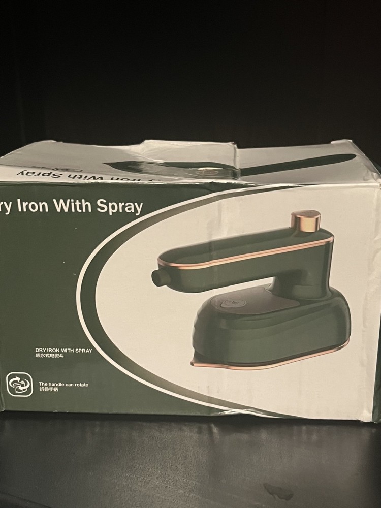 Dry Iron With Spray