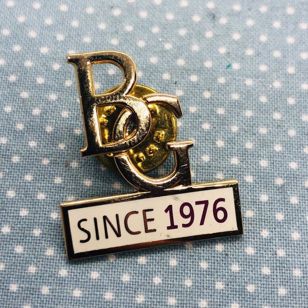 Seattle Breakfast Group Since 1976 Gold Tone Member Lapel Pin