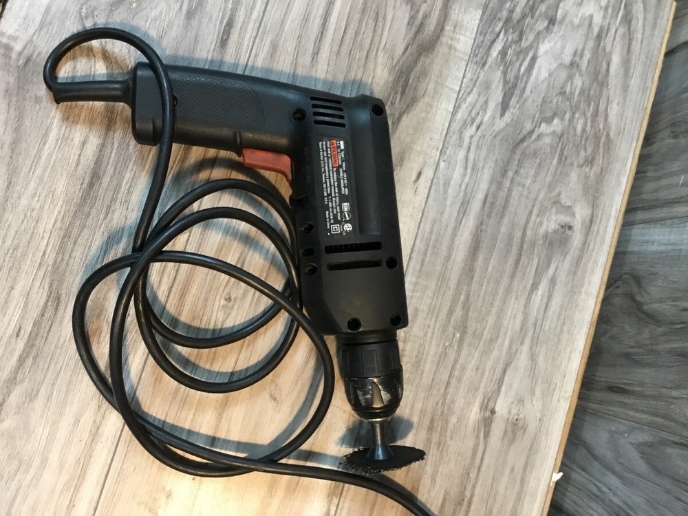 BLACK & DECKER DRILL DR220 (PSL030044)