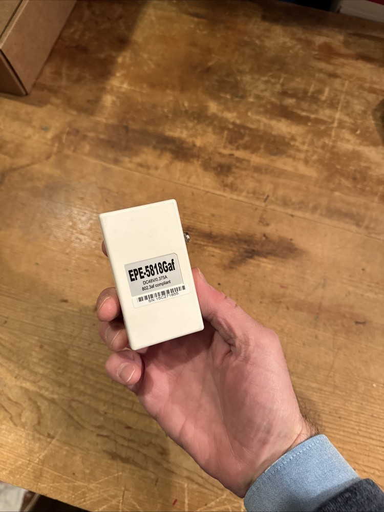 EnGenius Technologies (802.3af Gigabit POE) EPE-5818GAF Network Device Tested &