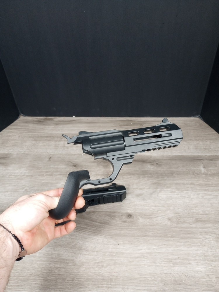 Pair Pistol Gun Grip For Oculus Quest 2 VR Headset Controllers for Shooting Game