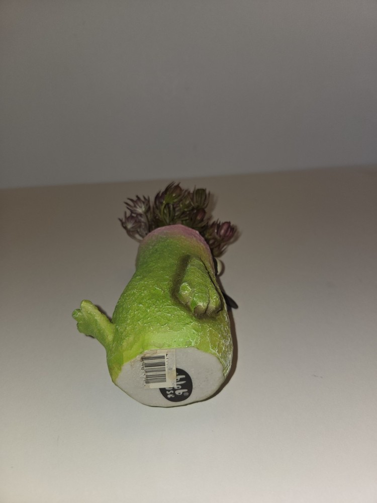 Hummingbird Funky Blobhouse Planter