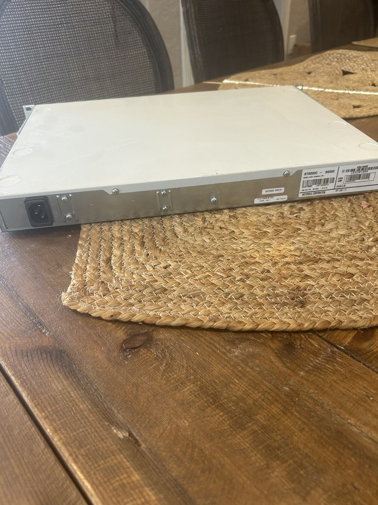 Motorola S6000 ST6000C-S6000 Multi-Protocol Router