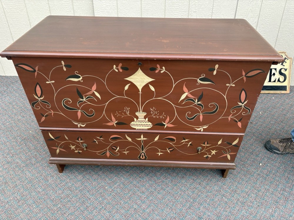 67230 Rustic Primitive Hamd Painted Blanket Storage Chest with Drawer