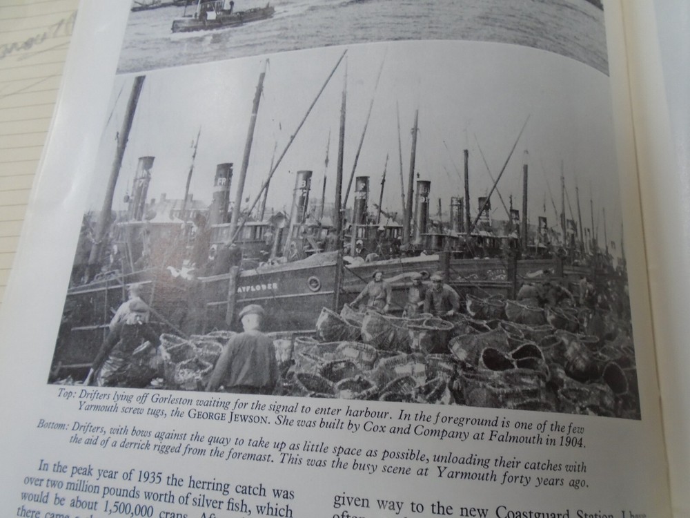 GREAT YARMOUTH SHIPPING GOOD ARTICLE FROM 1968