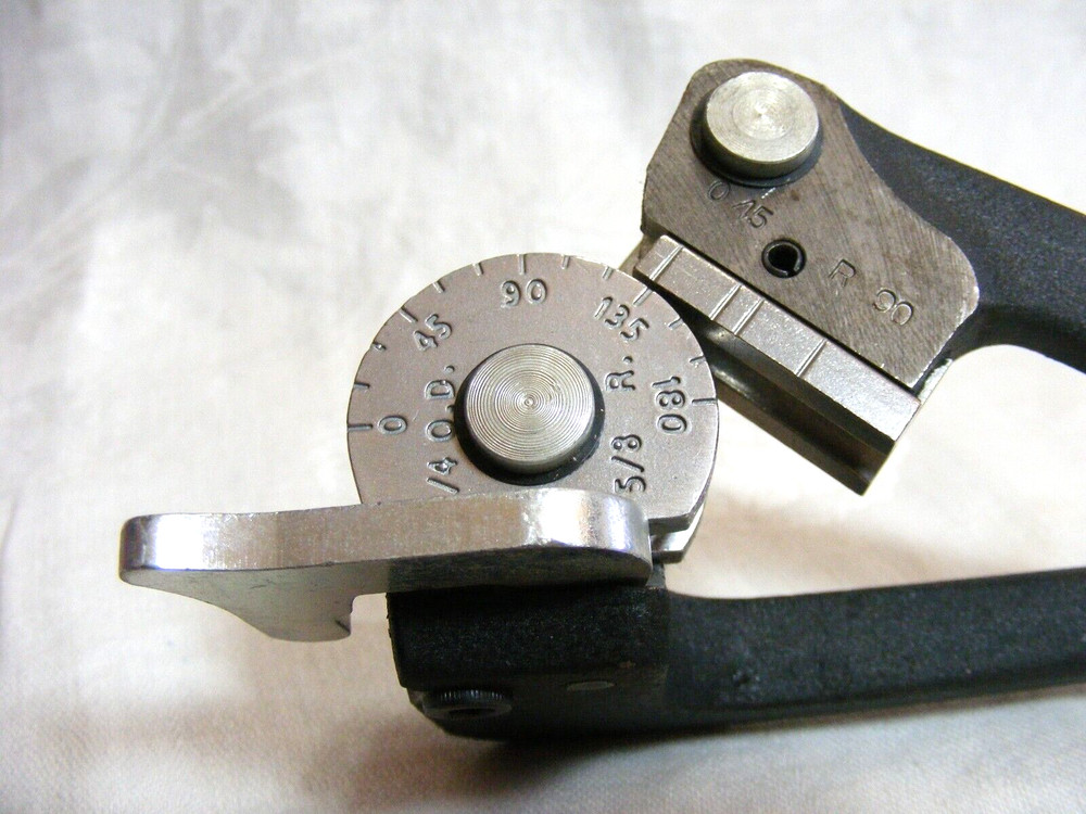 Vintage Ridgid Pipe Bender 1/4" Outer Diameter 5/8" Radius 4-e