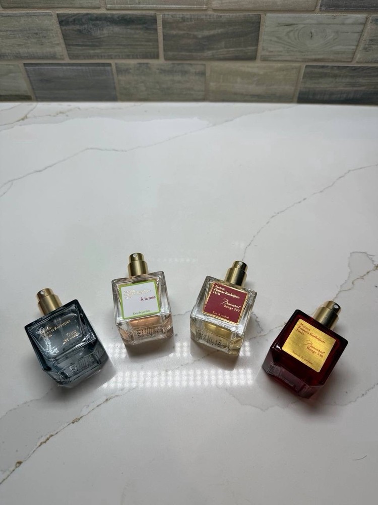 Perfume Miniature Set 4 Bottles Collectible
