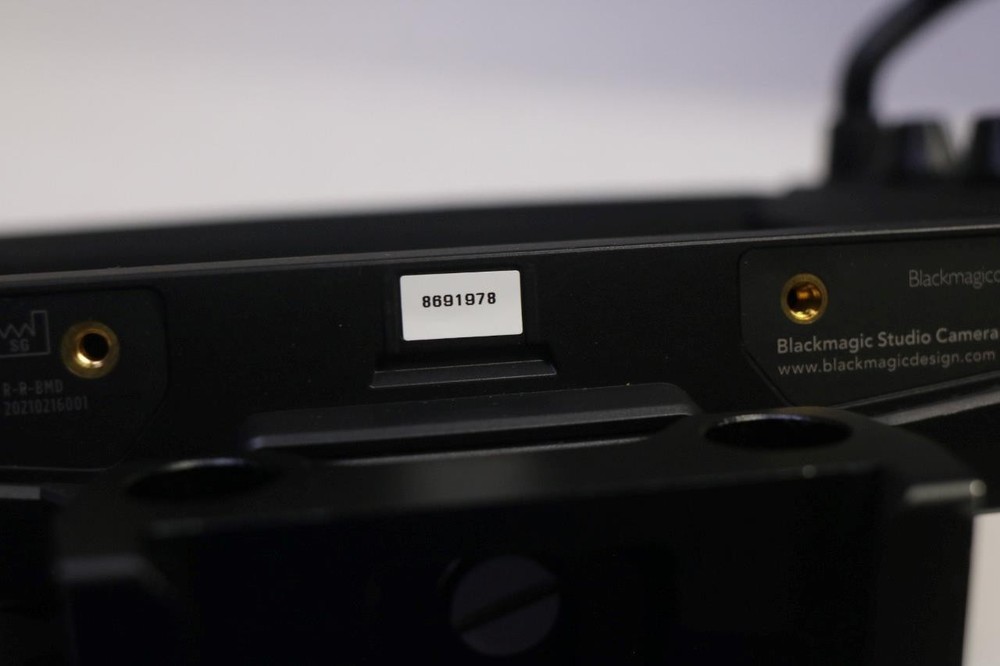 Blackmagic Design Studio Camera 4K Plus