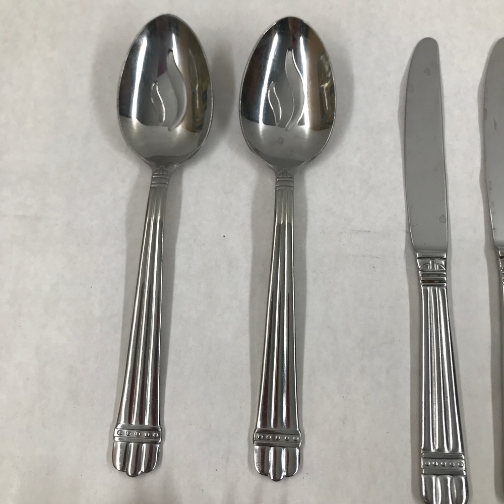 Oneida *TRIDENT* Stainless Flatware Silverware 26 Pc Replacement Spoons Forks