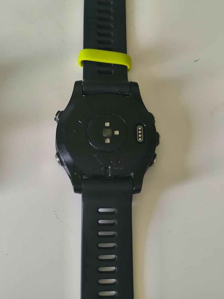 Garmin Forerunner 935 GPS watch black.