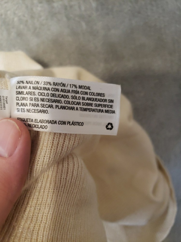 Women's Size Medium A New Day Off White Light Sweater