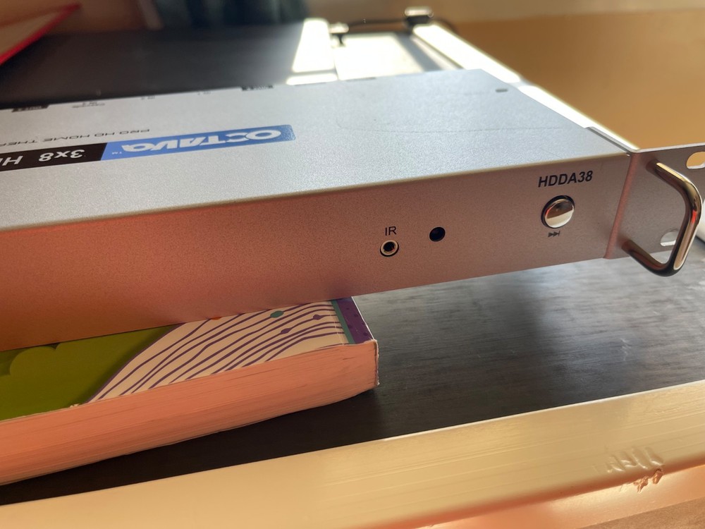 Octava 3x8 HD Distribution Amp (Untested)