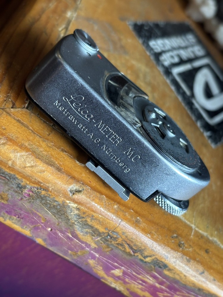 Leica MC Meter , working! Reacting to light.