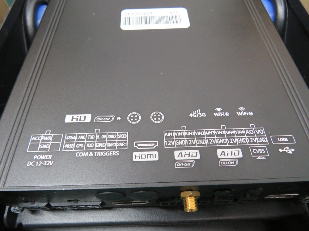 MOBILE DVR HERO-ME32-04