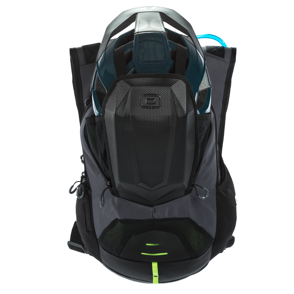 Ogio Black Dakar 3L Backpack - 122101_03