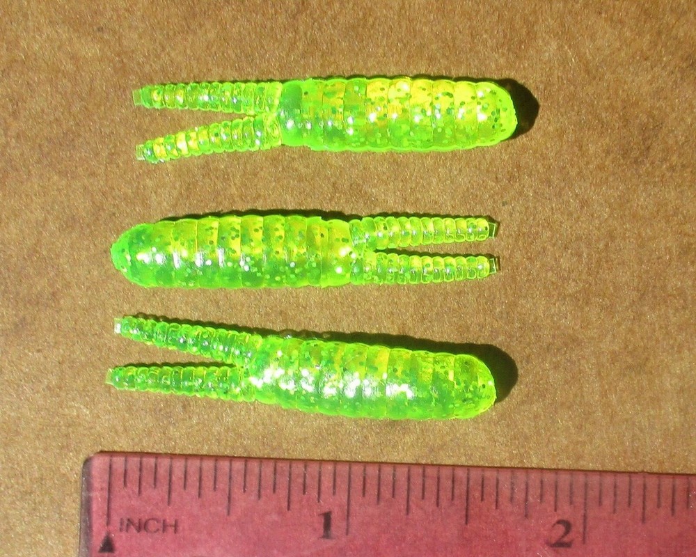 25ct CHARTREUSE SILVER FLAKE 1.5" SPLIT TAIL BEETLES Crappie Baits Panfish Lures