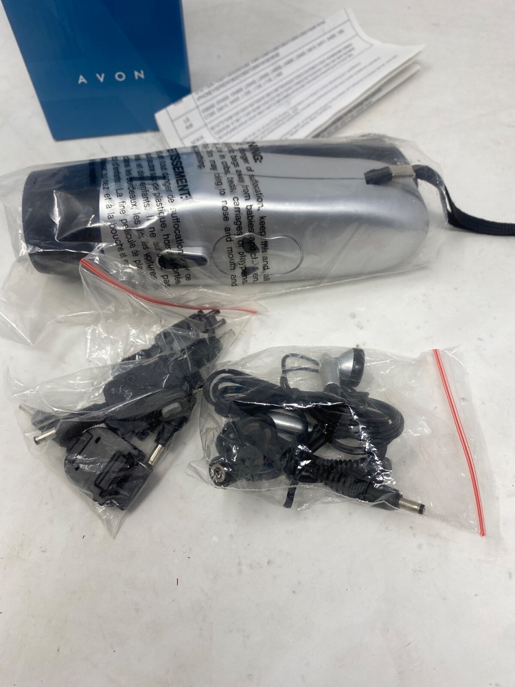 Avon Hand Crank Multi Task Tool 2007 Voltage Output 6V Emergency Preparedness
