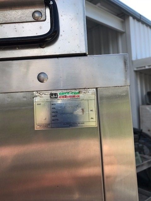 Cres-Cor Cook and Hold 141FSS