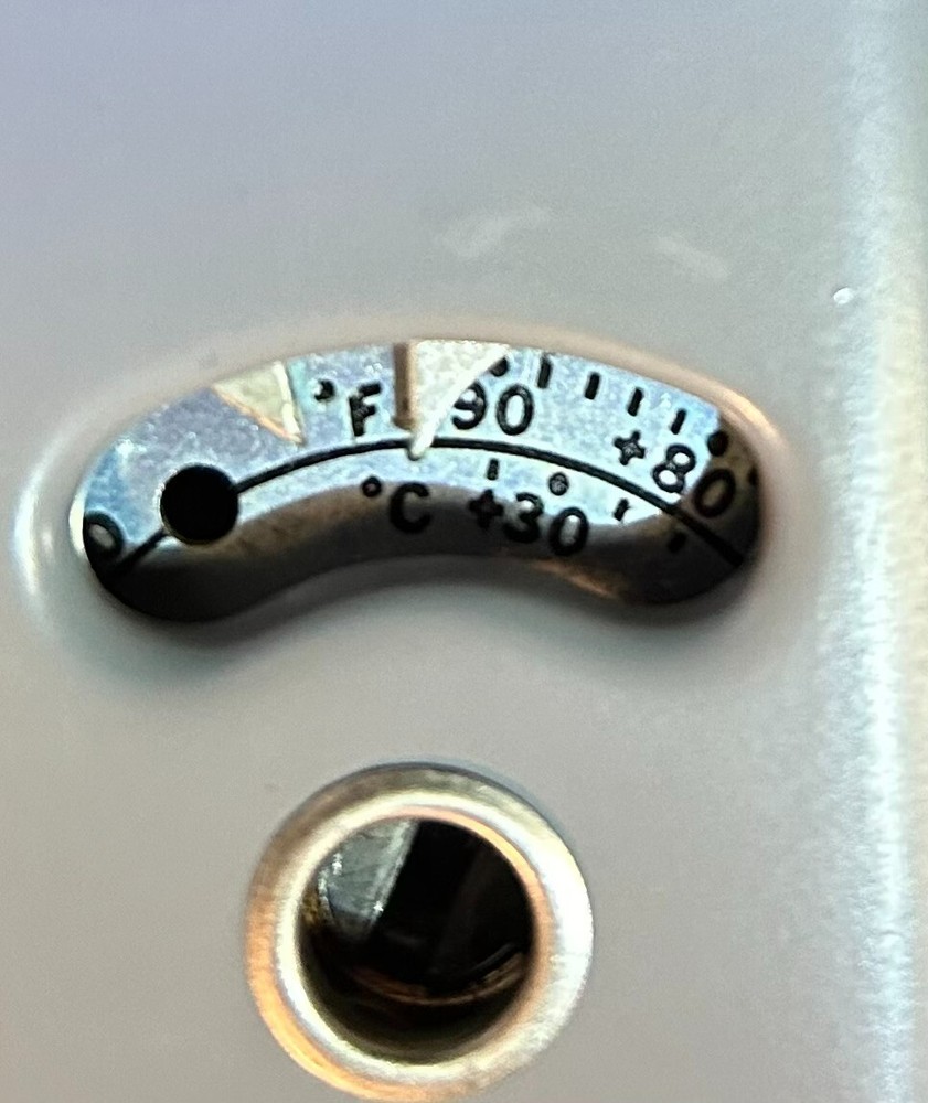 2E399 Dayton Thermostat Remote Switch *NIB*