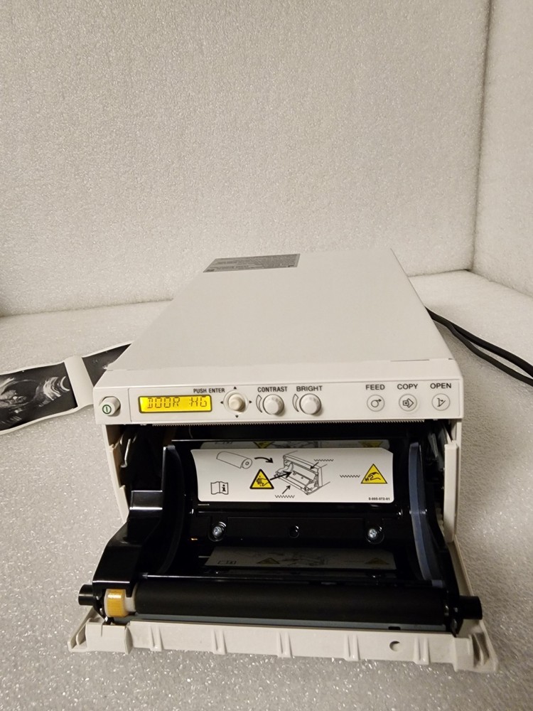 Sony Model UP-D898MD A6 Digital Graphic Printer White Read Description