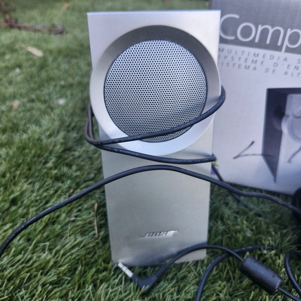 Bose Companion 2 Multimedia Computer Speaker System Left Speaker Busted.
