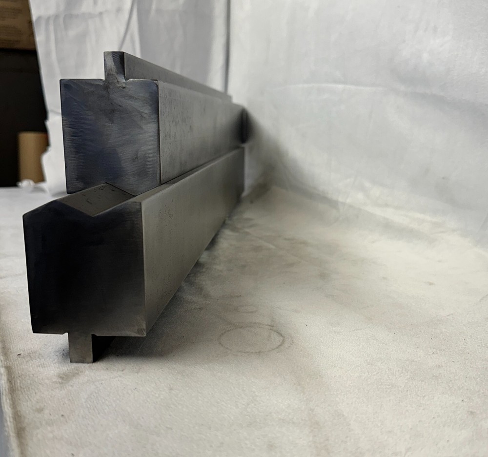 Open Angle Offset Forming Die - 24 in. Long - 5/8" Offset, 130 deg.