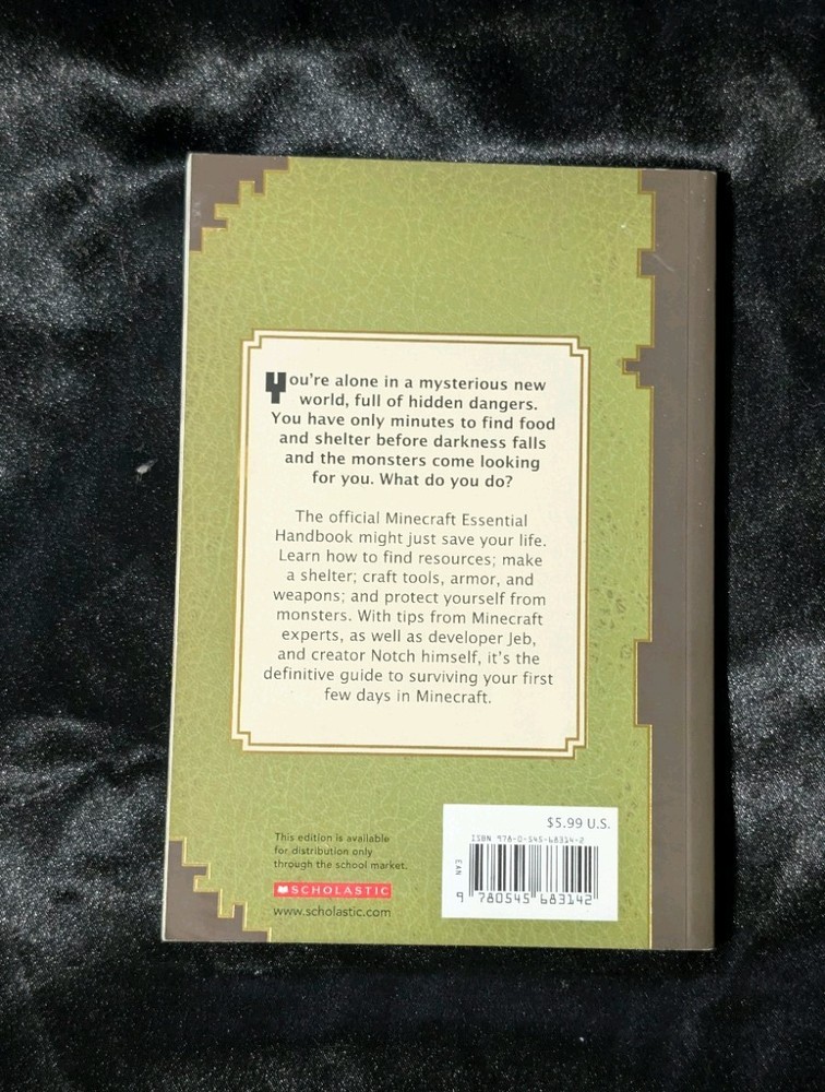 Scholastic Minecraft Essential Handbook Strategy Guide V