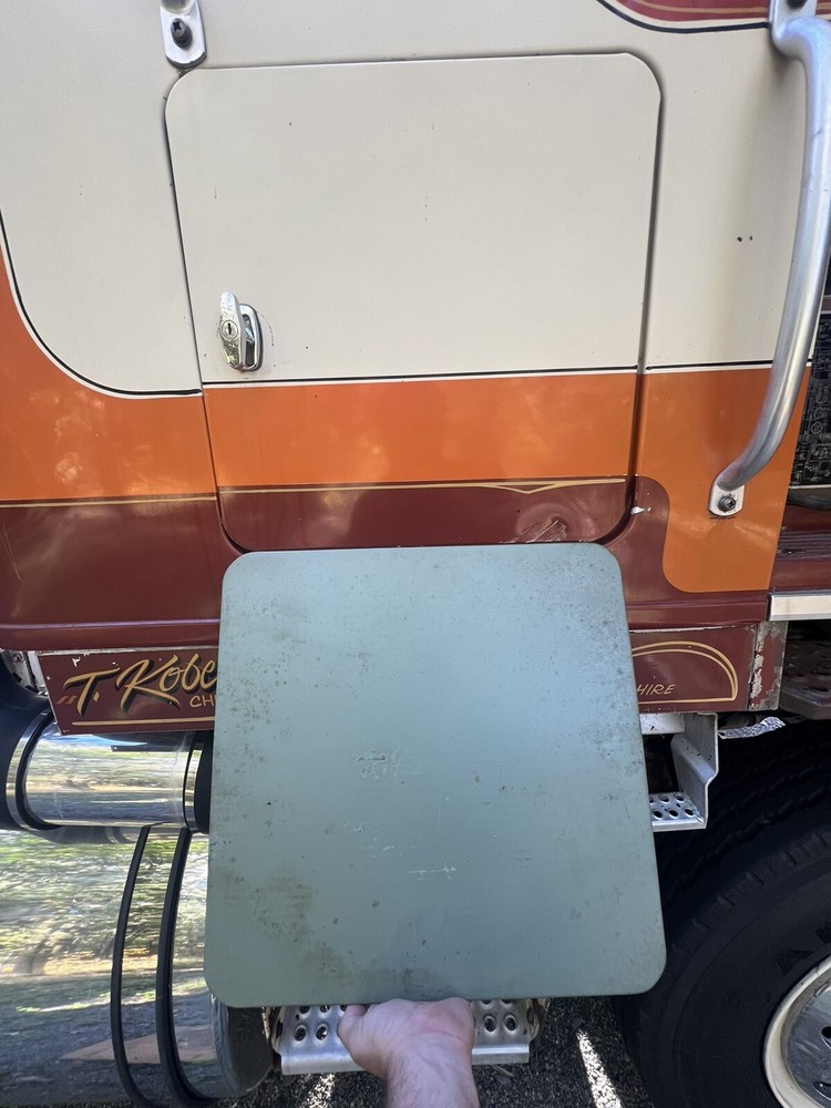 International 4070 Cargo Door NOS