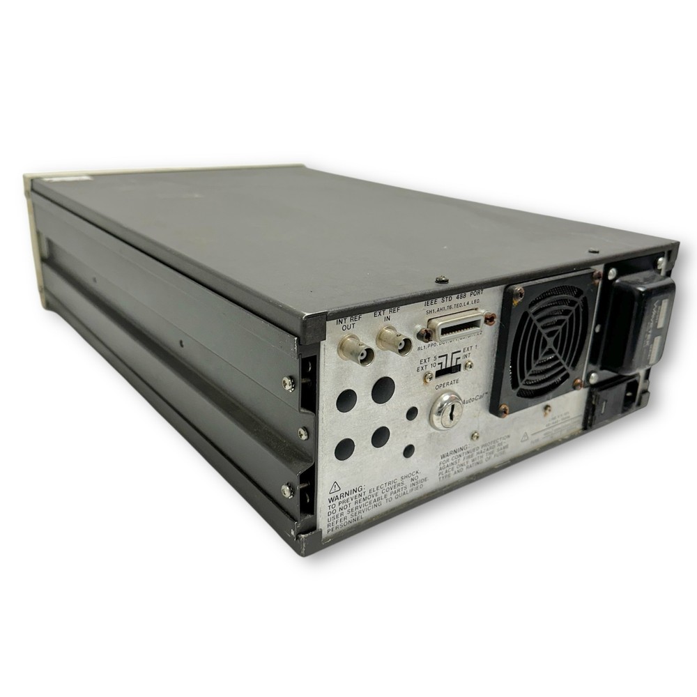 Wavetek 2500A Synthesized Signal Generator .2 - 1100 MHz - Powers On / Tested