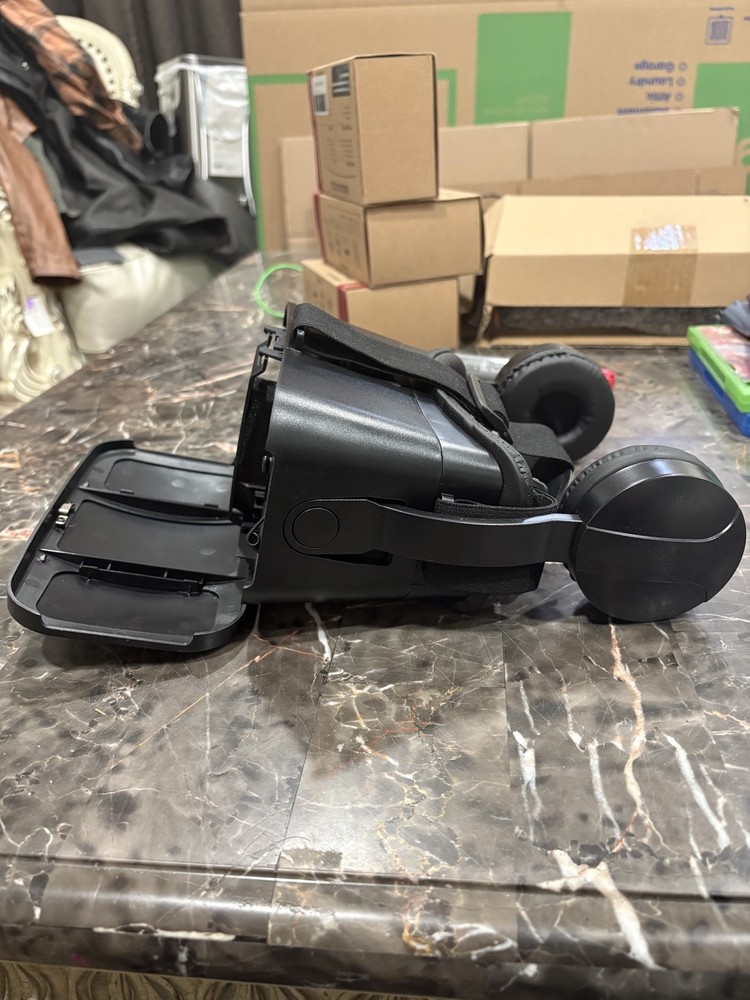 VR Park Virtual Reality Glasses Only...No Bluetooth Remote