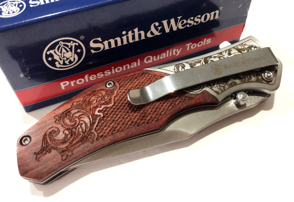 Smith & Wesson Unwavered Linerlock Spring Open Assisted Folding Pocket Knife EDC