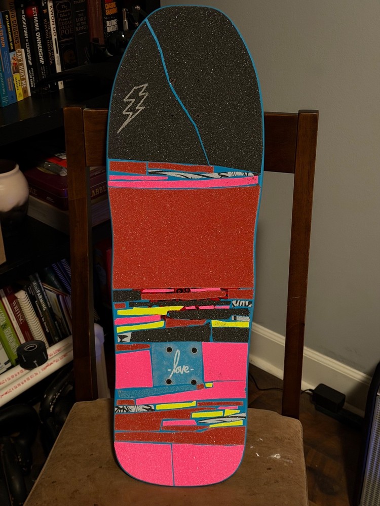 Mike Vallely autographed skateboard complete