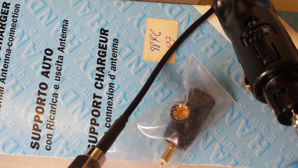 CAR CHARGING BRACKET for ERICSSON 318 m.ANT. socket 24799