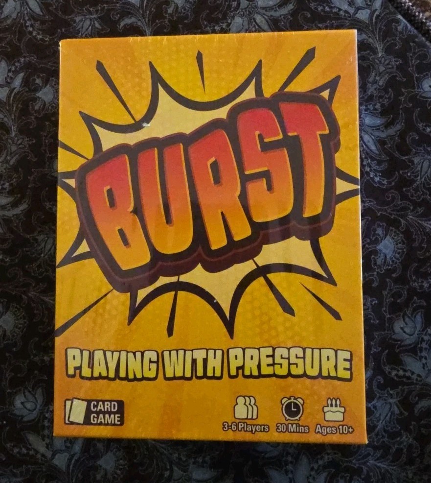 Burst - Card Game, Family Fun