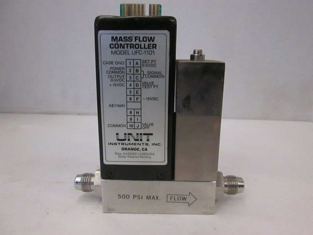 Unit UFC-1100A, Mass Flow Controller, 500 SCCM, SiH4, Used