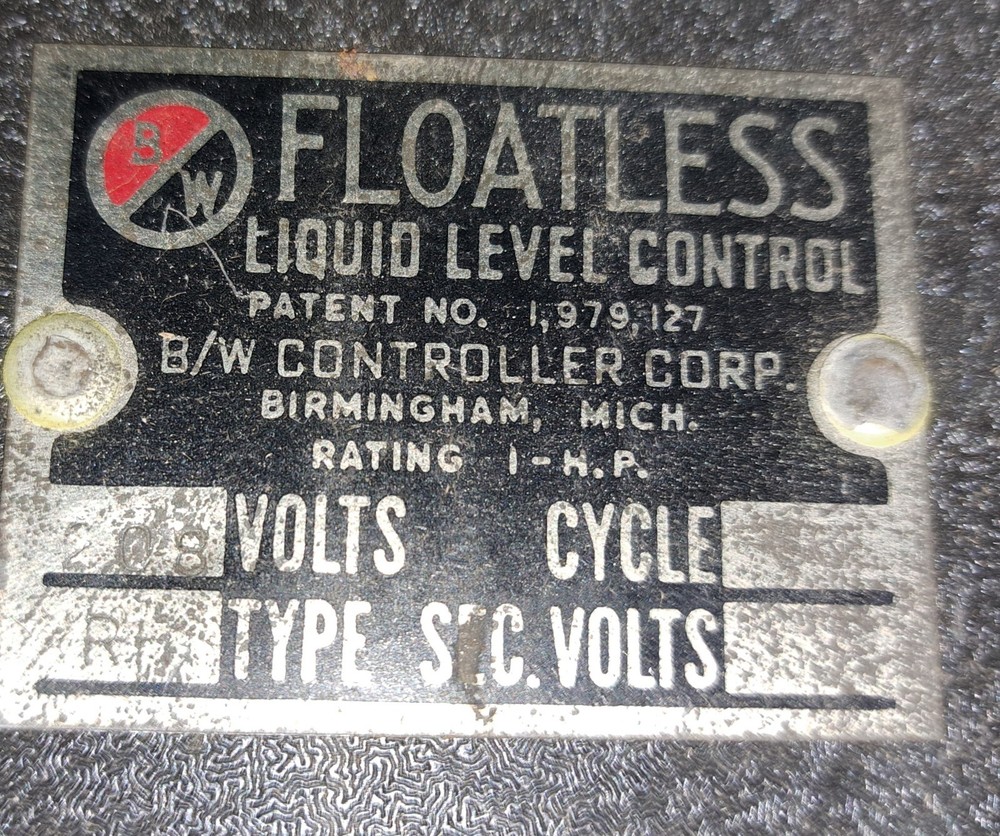 B/W Controls Type RH Liquid Level Control 208/220volt NIB
