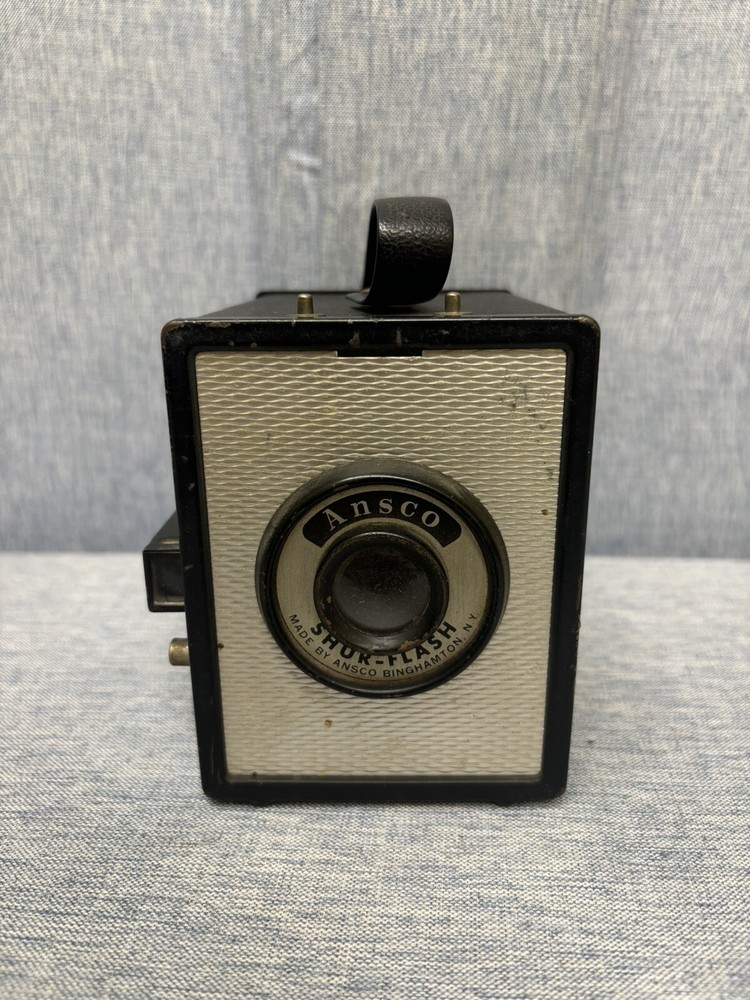 Vintage Ansco Shut-Flash Camera Made In N.Y. *UNTESTED*