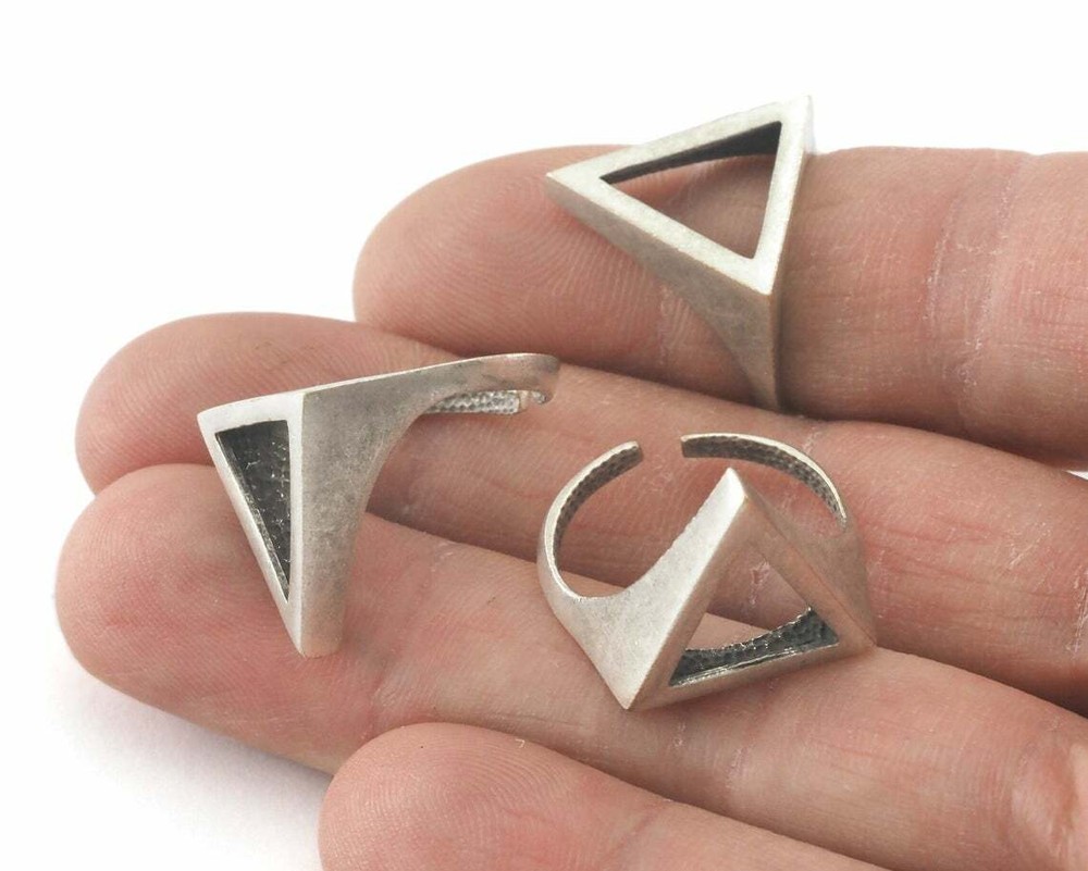 Open Triangle Ring Adjustable Antique Silver Plated brass 16.5mm 6US size 4237
