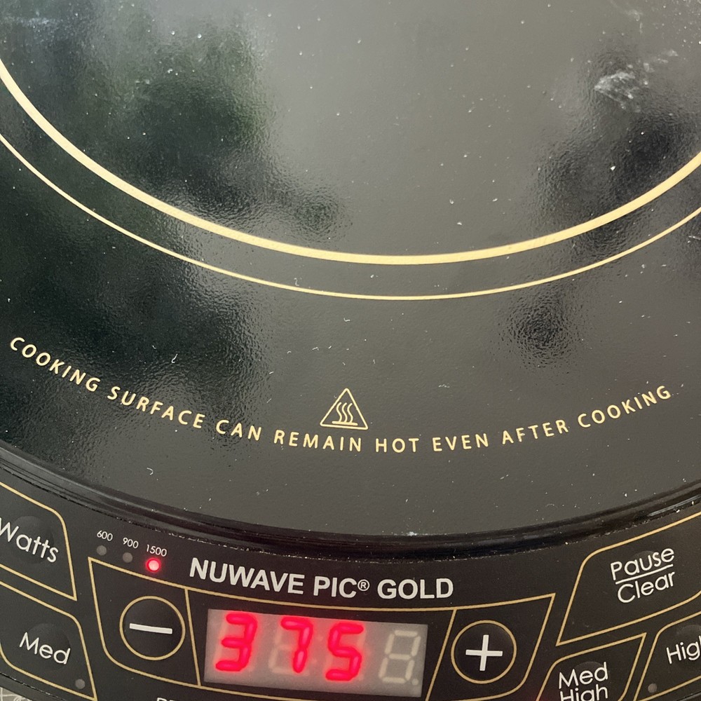NuWave PIC Gold Precision Induction Portable Cooktop Burner Nice