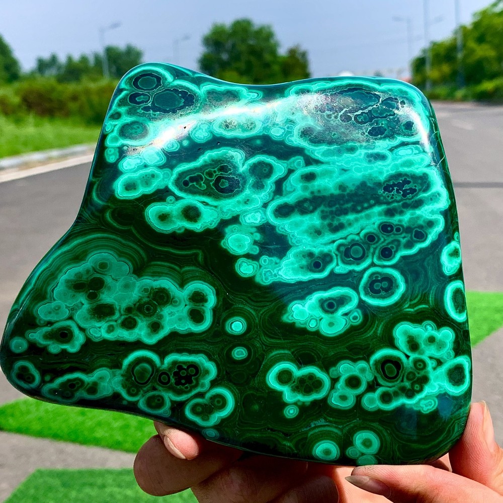 2.8LB Natural glossy Malachite transparent cluster rough mineral sample