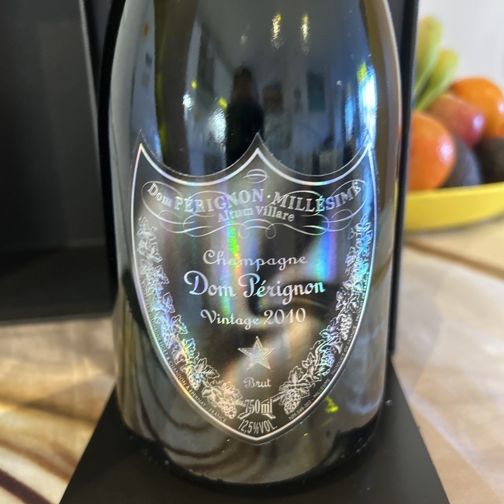 Dom Perignon Lady Gaga edition 2010 75CL ( Empty Bottle )