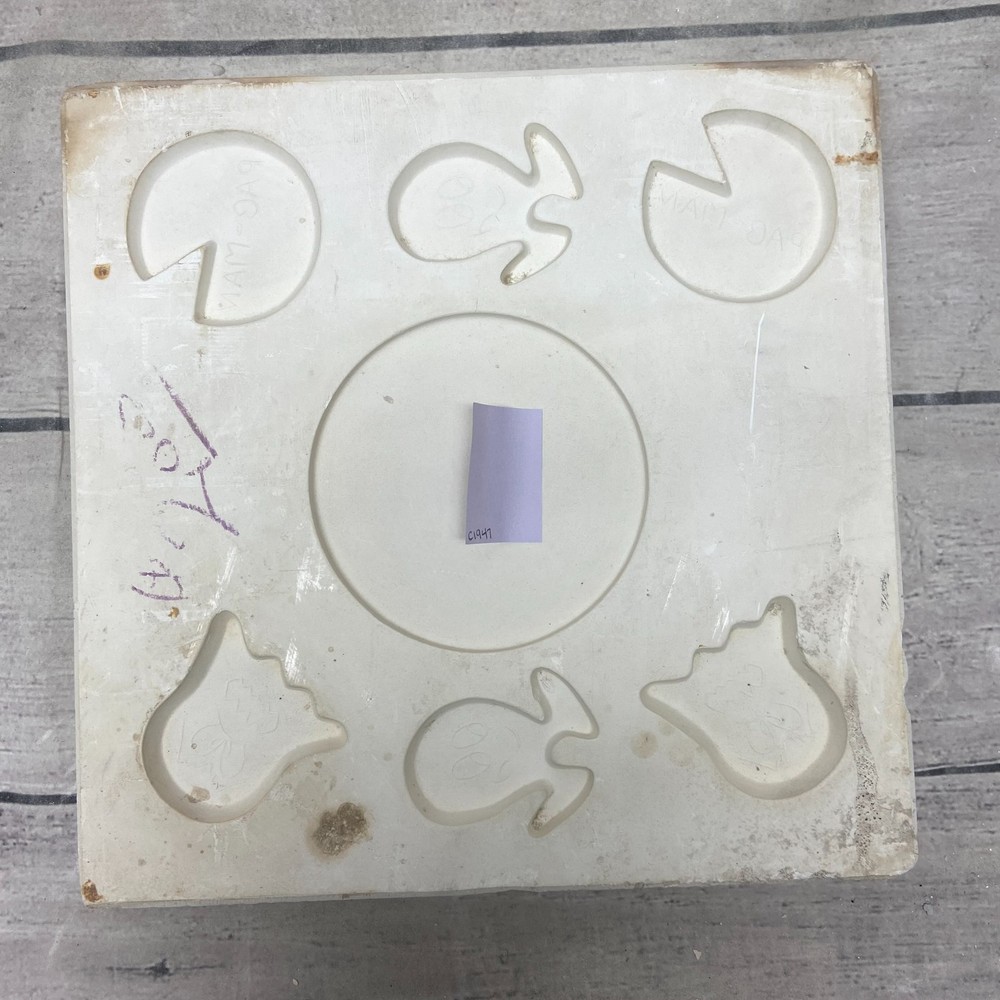 Unbranded Ceramic Casting Mold Pacman Open Pour